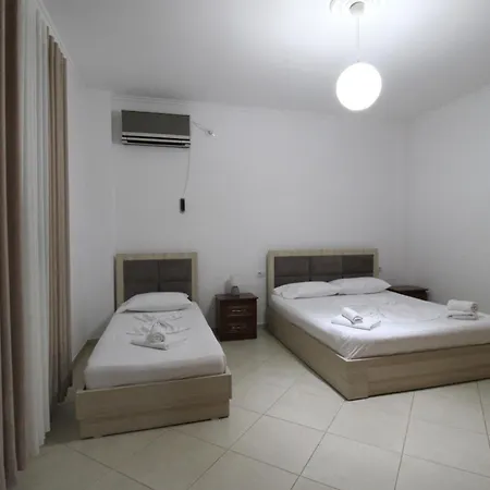 Ξενοδοχείο με διαμερίσματα Shameti Εξαμίλιο