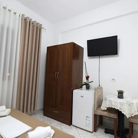 Shameti Hotel apartamentowy Ksamil